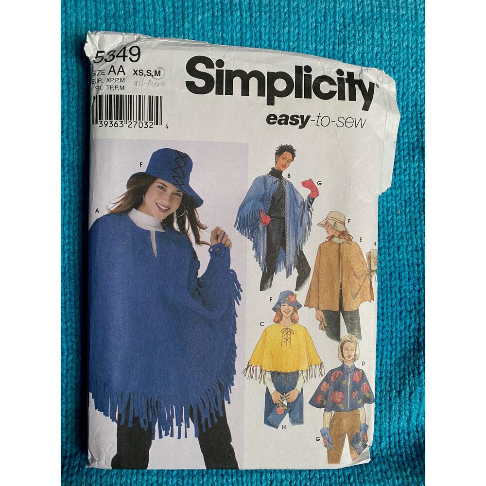 Simplicity Sewing pattern 5349 poncho cape